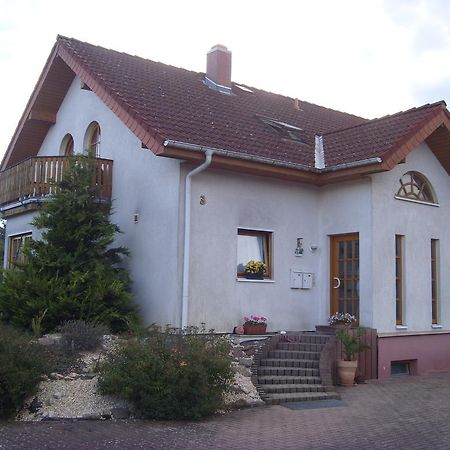 רוסט Ferienwohnung Ina מראה חיצוני תמונה